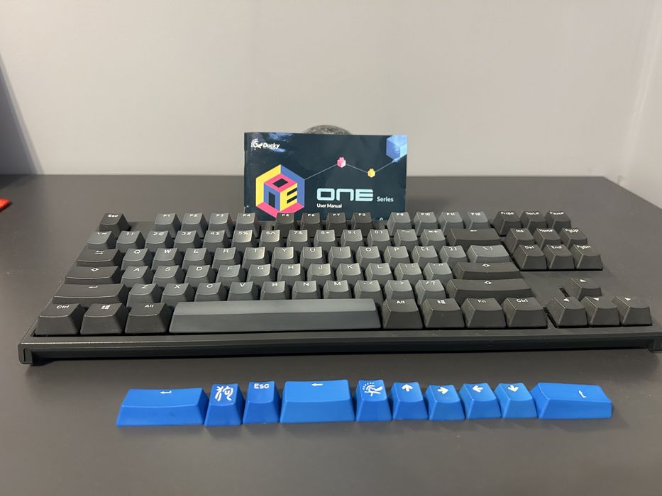 Механична клавиатура ducky one
