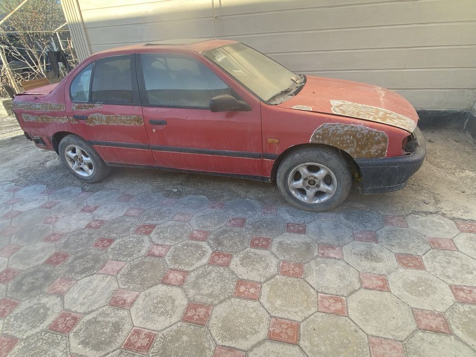 Продкется Ниссан примьера