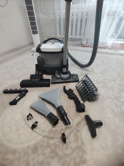 Моющий пылесос Bosch