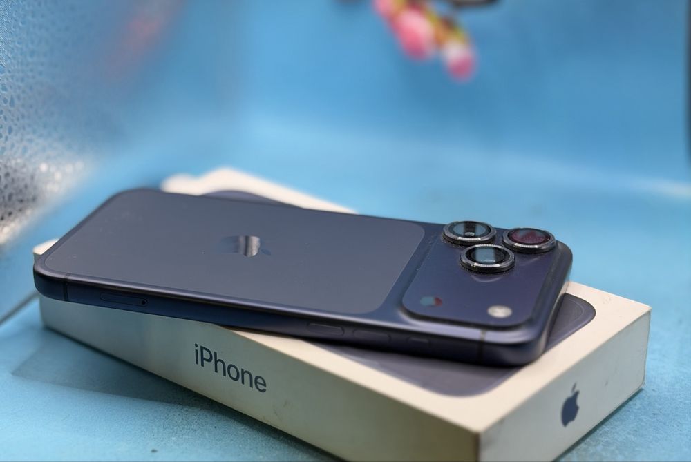 ГАРАНЦИОНЕН!!! Apple iPhone 17 Pro Max, 256GB, 5G, Deep Blue