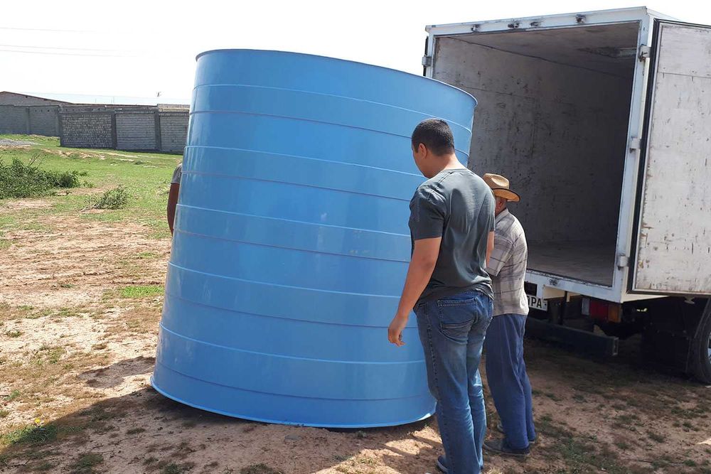 Ichimlik suv uchun polipropilen eko-baklar, yomkostlar 100m3 gacha