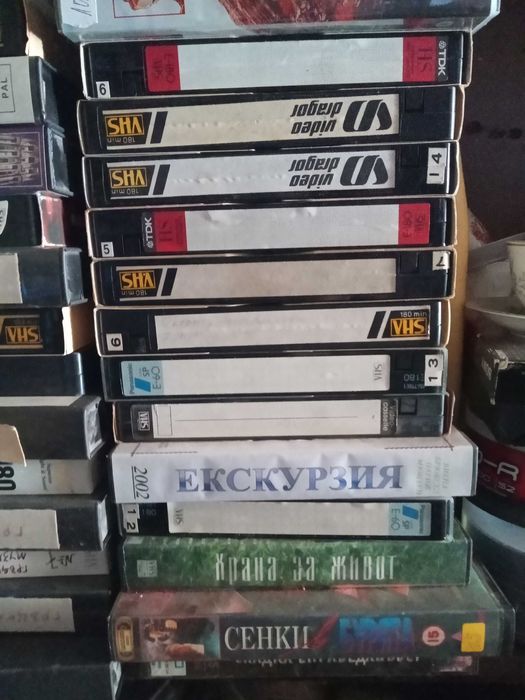 Видео касети и сд-та, аудио касети