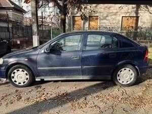 Vand Opel Astra 1.4 din 2004 benzina