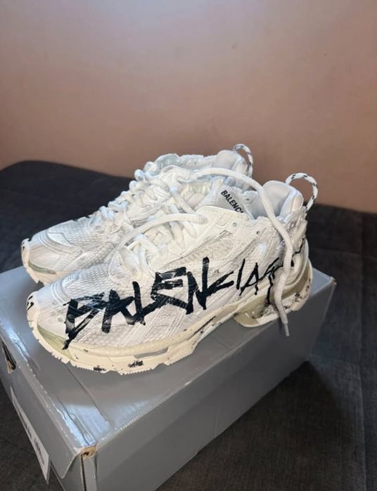 Adidasi Balenciaga Runner