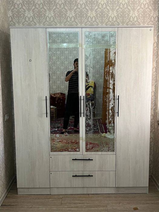 Shkaf aksiyada 990 metri qarap