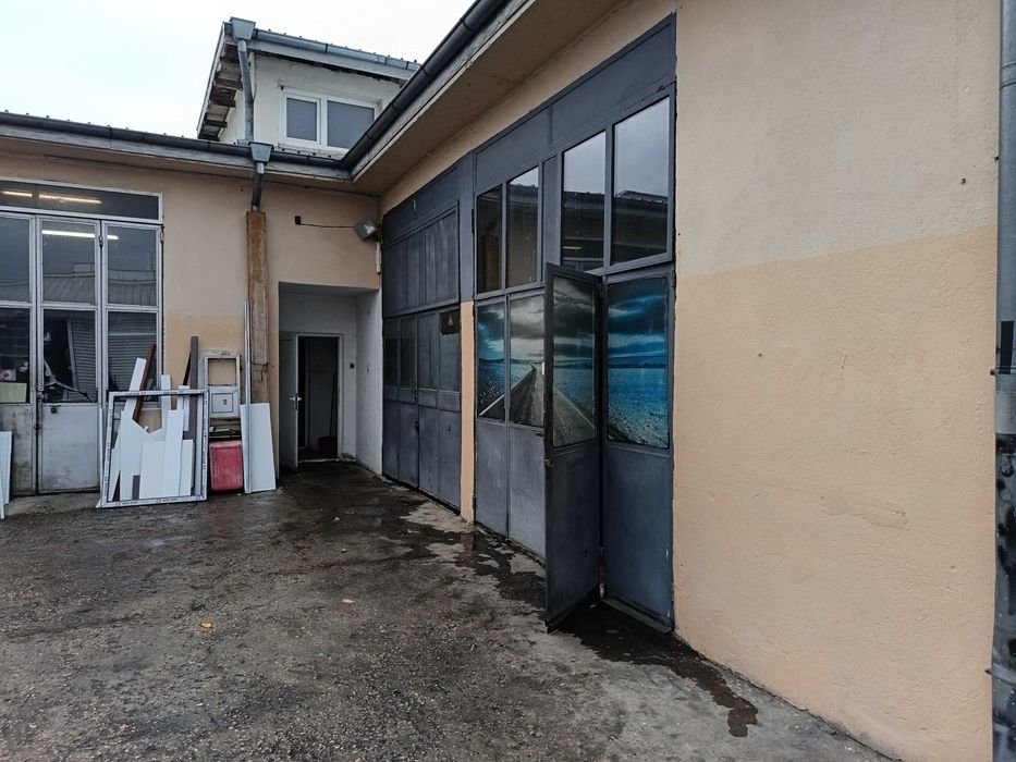 Дава се под наем Промишлена сграда в Варна, Цветен квартал - 70 кв.м за 400 € - Снимка #5