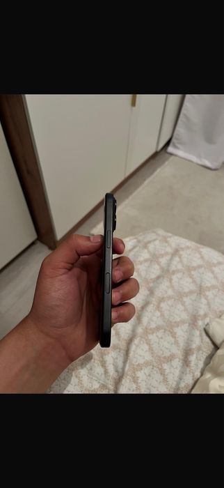 iPhone 16 в хорошем состояний