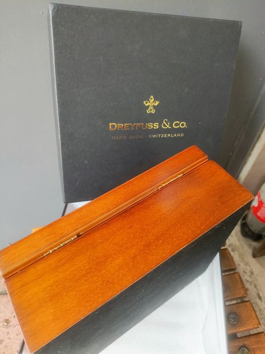 Швейцарски часовник Dreyfus & Co Hand made.