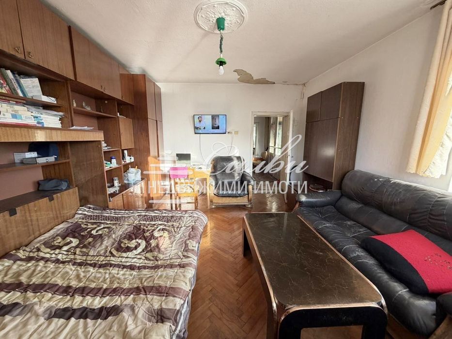 Продава се Етаж от къща в Шумен, Добруджански - 60 кв.м за 1488 €/кв.м - Снимка #1