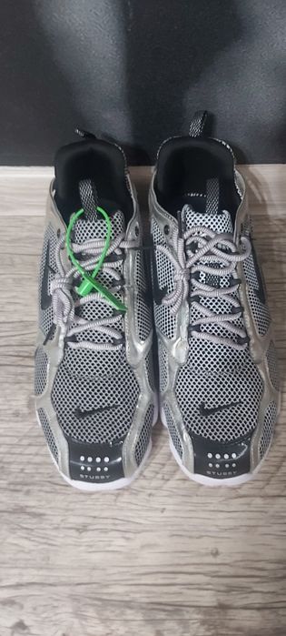 Продам кроссовки.