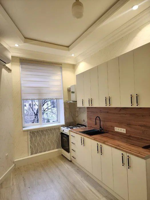 Мираб Район.3/4/4 3 комн Ор.Вестмистер