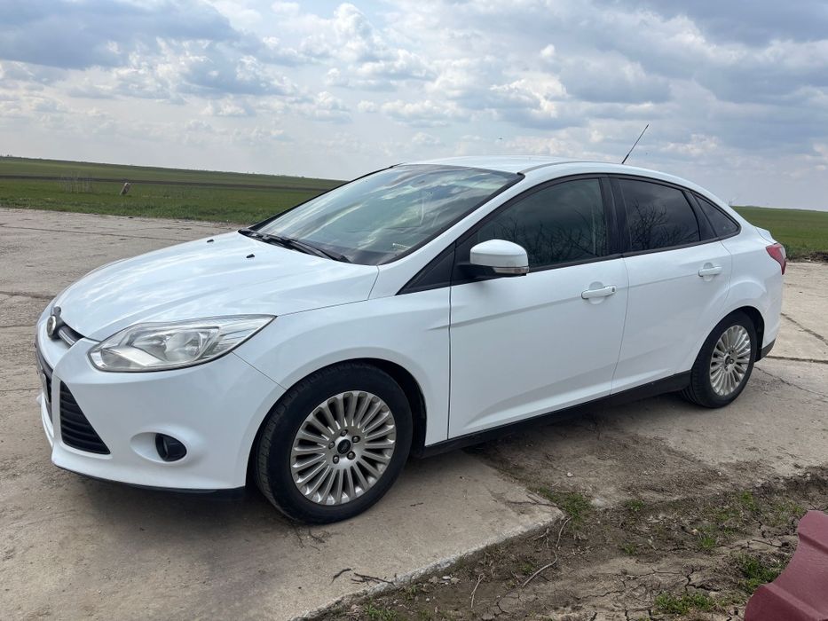 Vând Ford focus mk3