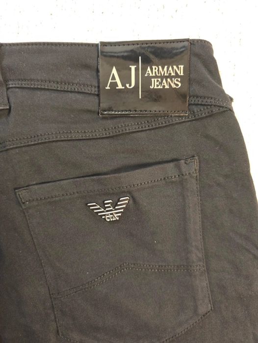 Blugi Armani Jeans