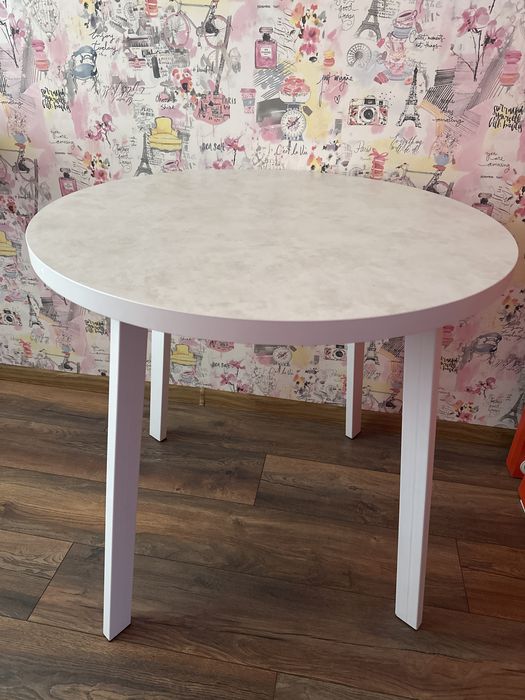 Кухонный стол 80х80см