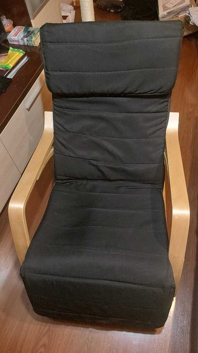 Fotoliu balansoar lemn prevazut cu husa textila, defect minor