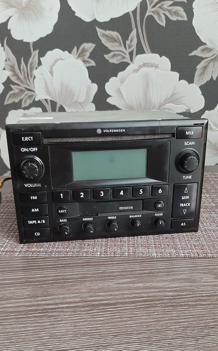 Автомагнитола штатная Monsoon Volkswagen .