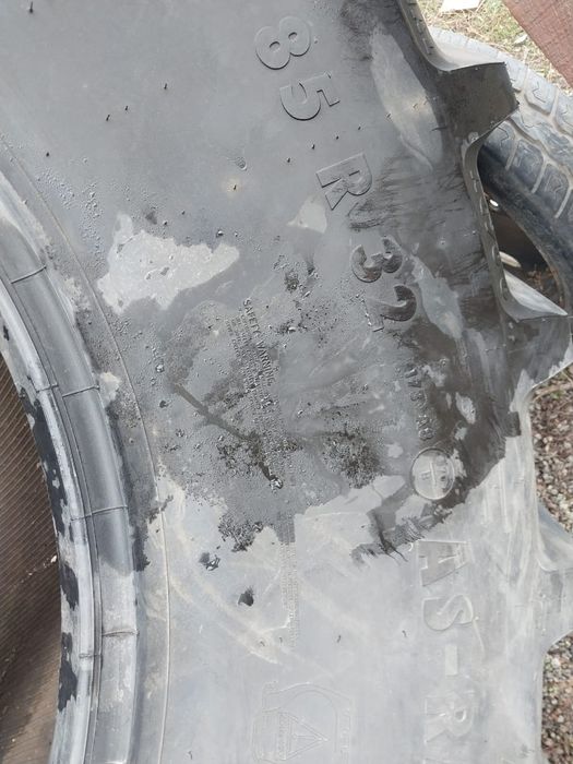 Новая резина 680/85 R32