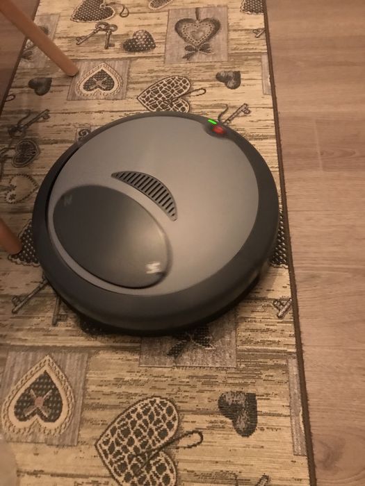 Aspirator inteligent robot