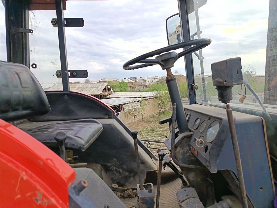 Vtz t25 i 2010- yil traktor