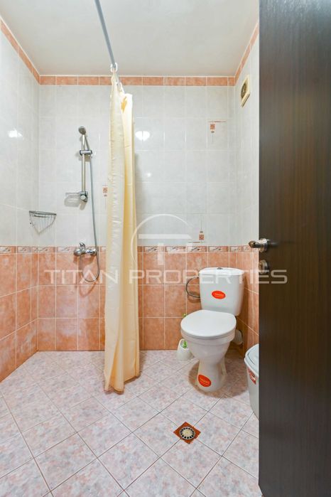 Продава се Двустаен апартамент в София, Люлин 6 - 79 кв.м за 1975 €/кв.м - Снимка #9