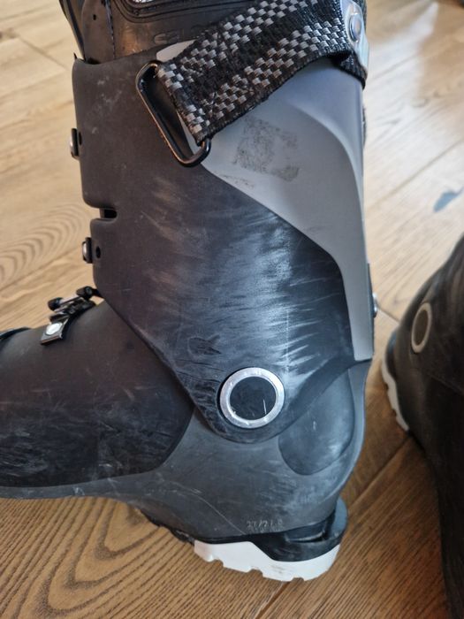 Clapari schi 42 / 42,5 second hand