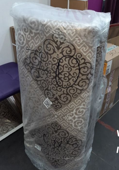 Продам хороший ковёр 400*500