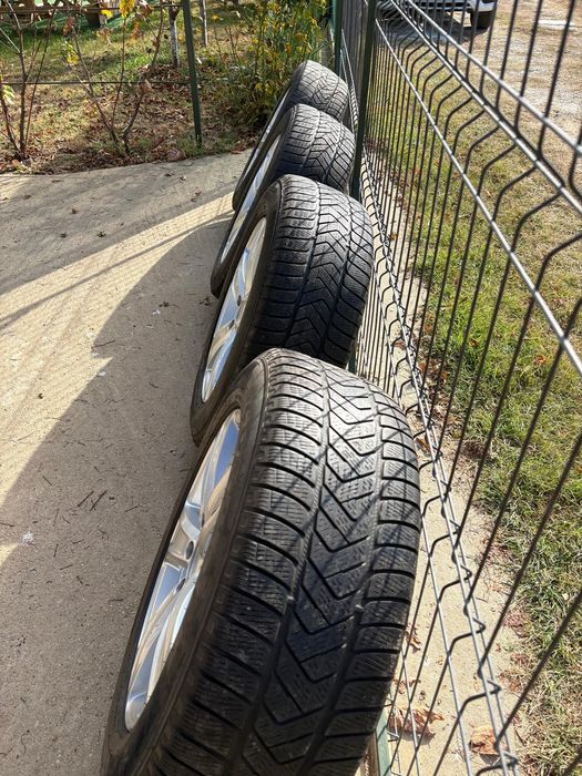 Jante Mercedes 18 cu anvelope Pirelli Scorpion 235/60 r18 iarna