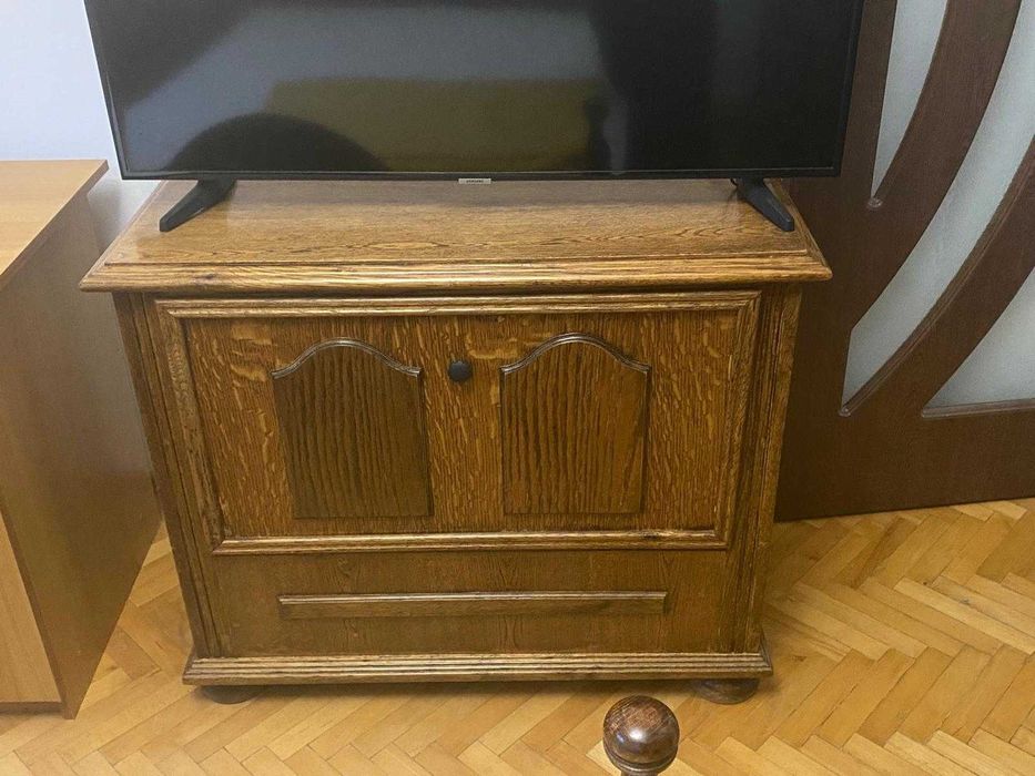 Mobilier dormitor din lemn