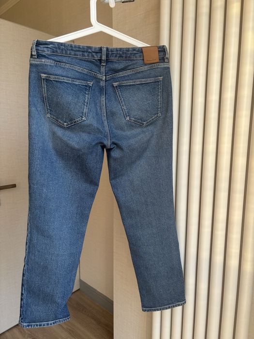 Продам джинсы женские  “Massimo Dutti”