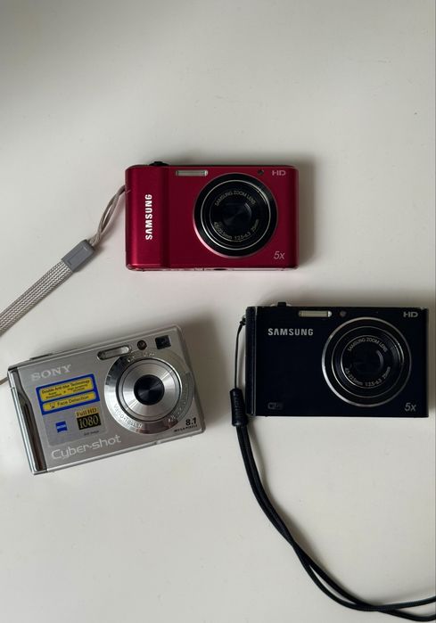 Цифровой фотоаппарат Sony Samsung