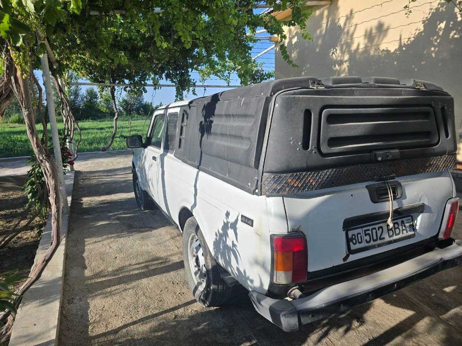 Tezda LADA PICKUP sotiladi.