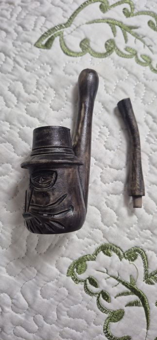 Vând Pipă Sculptate pentru colecționari si nu numai.