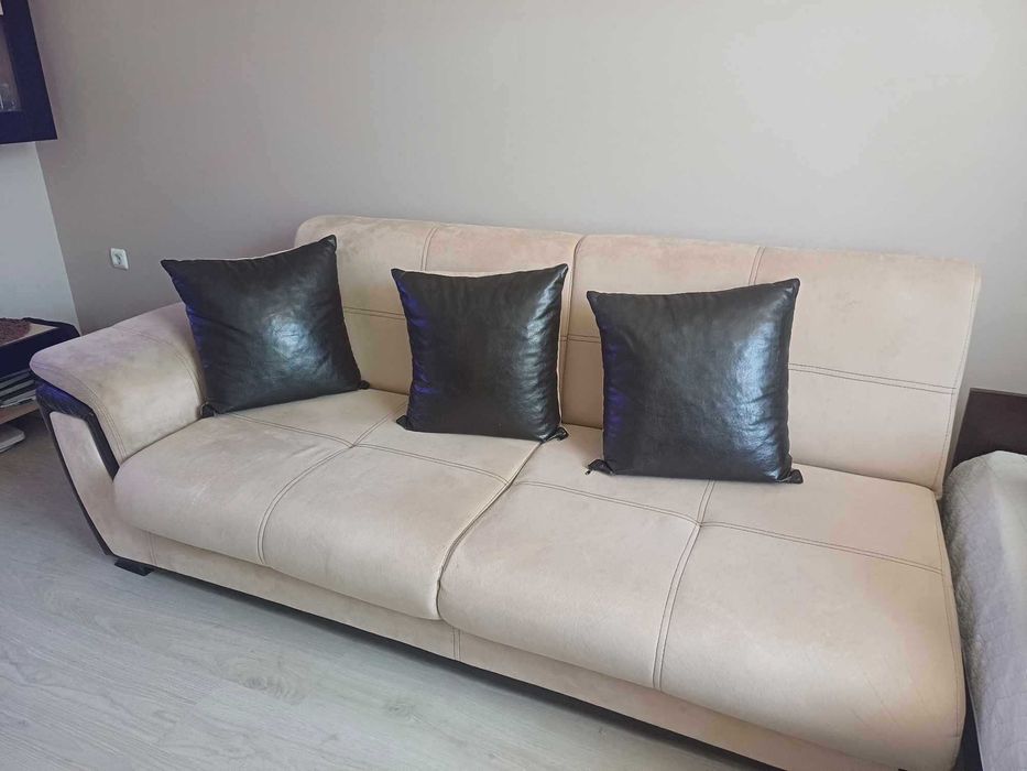 Продажба на диван