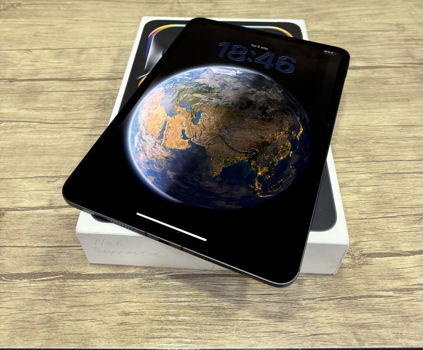 Prodam Idyal Ipad Pro 11 M4 256GB E sim 5G