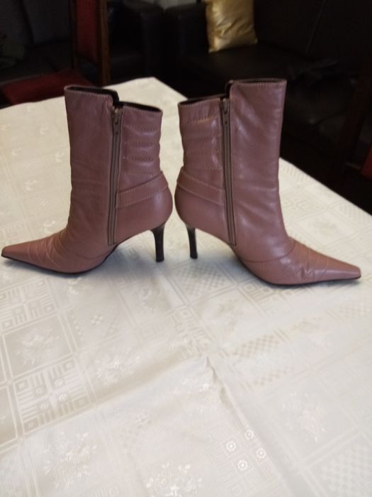 Cizme piele naturală scurte (Botine)