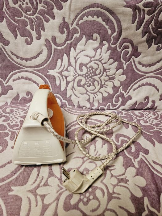 Утюг Tefal Polaris