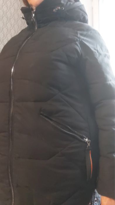 Продам зимнюю куртку