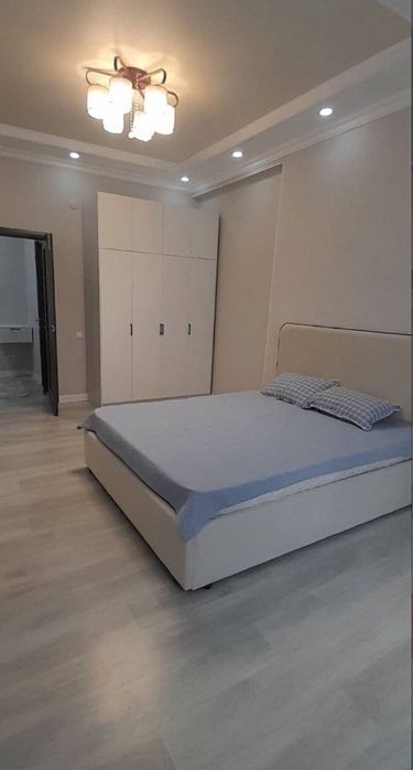 Продам квартиру 1/6/16 Яккасарайский район , Центр