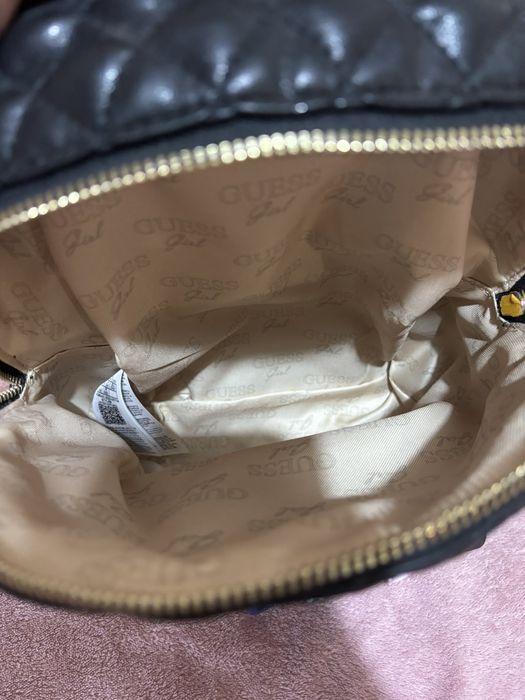 Оригинална раница Guess (чисто нова)