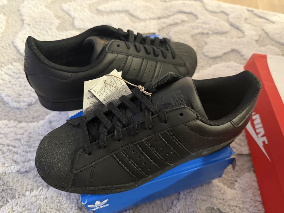 Adidas Superstar marimea 44