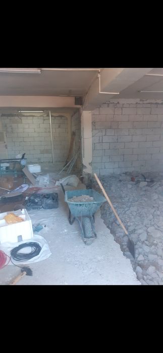 Demolarii Decopertari caram moloz Transportam car moloz decopertam