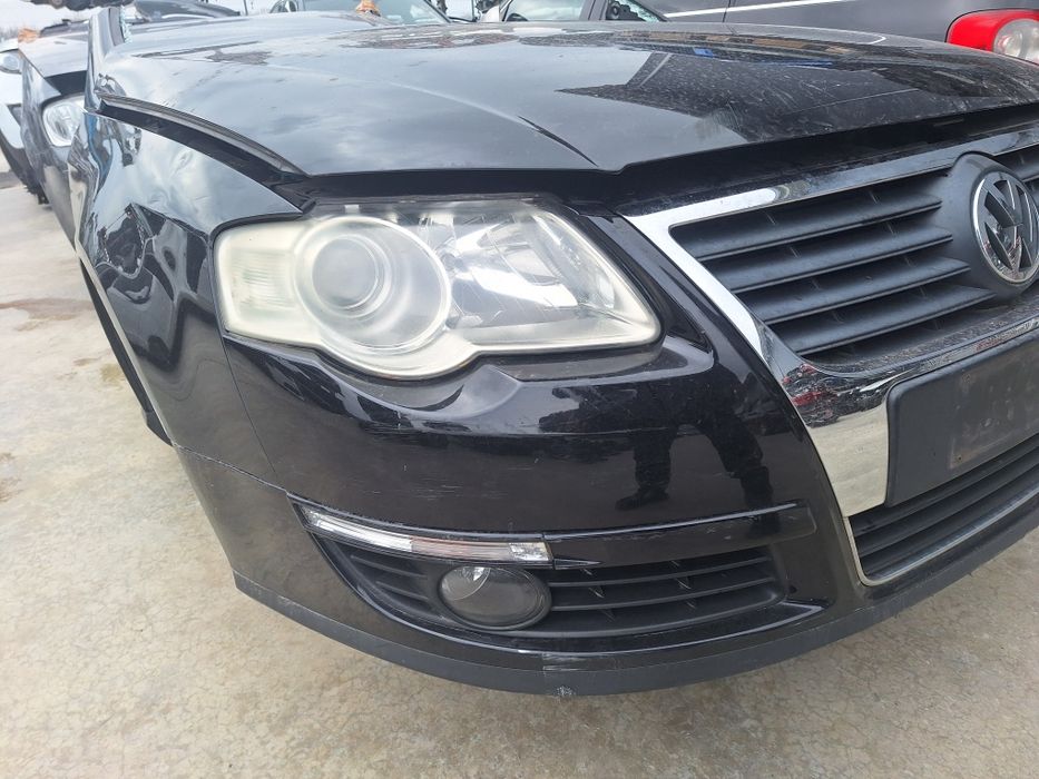 Предна броня Vw Passat 6 / Фолксваген Пасат 6 2006г.