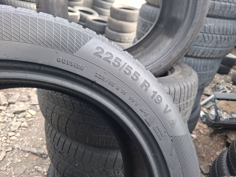 Vand set 4 anvelope 225 55 19 continental de iarna bune dot 2021