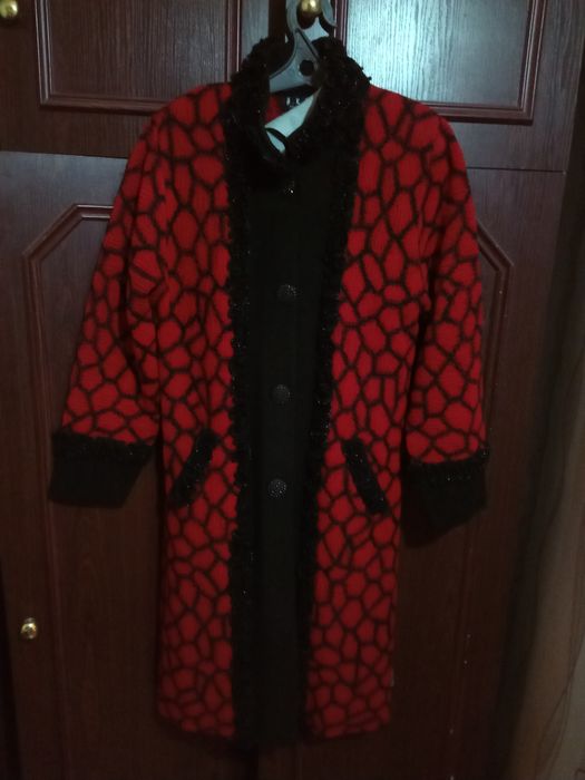 Продам пальто, женское