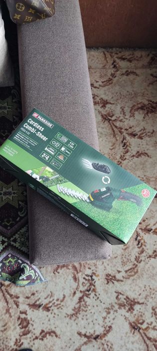 Тример косачка за трева и храсти