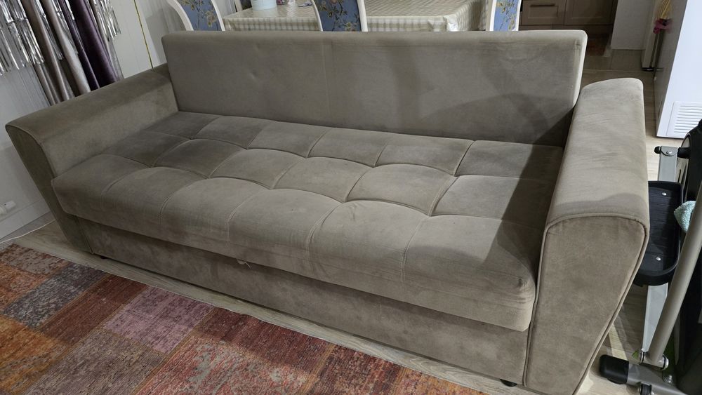 Продам диван 2 м