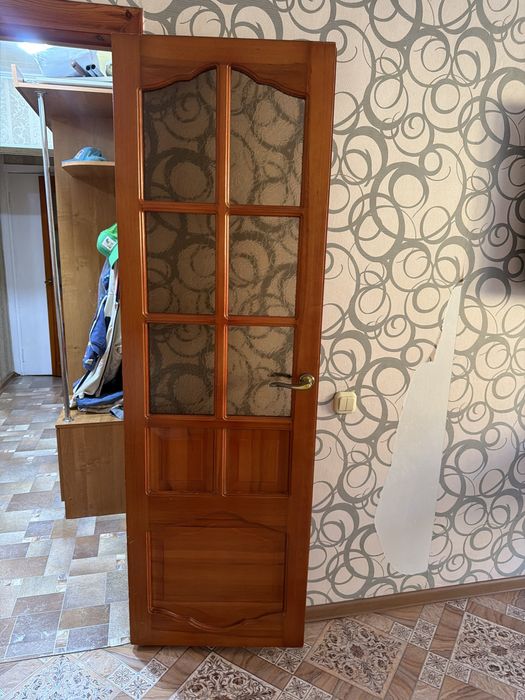 Продам межкомнатные двери