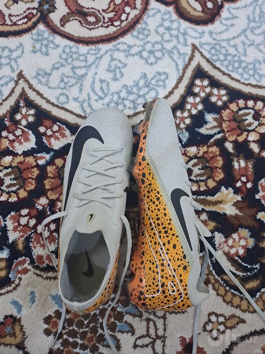 Бутсы от Nike Airzoom
