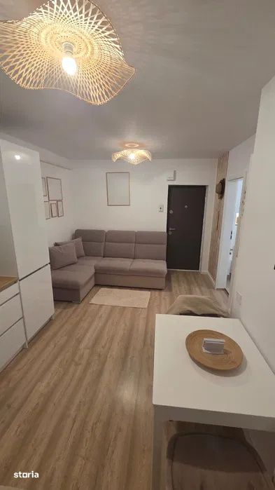 Apartament 2 camere, mobilat, utilat modern, etaj 2, parcare, zona Por