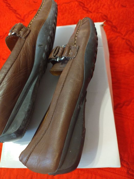 Pantofi din piele Geox!